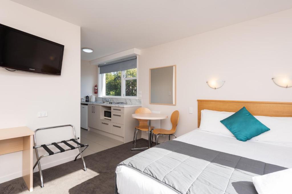 Capital View Motor Inn - Free Parking - Resim 15