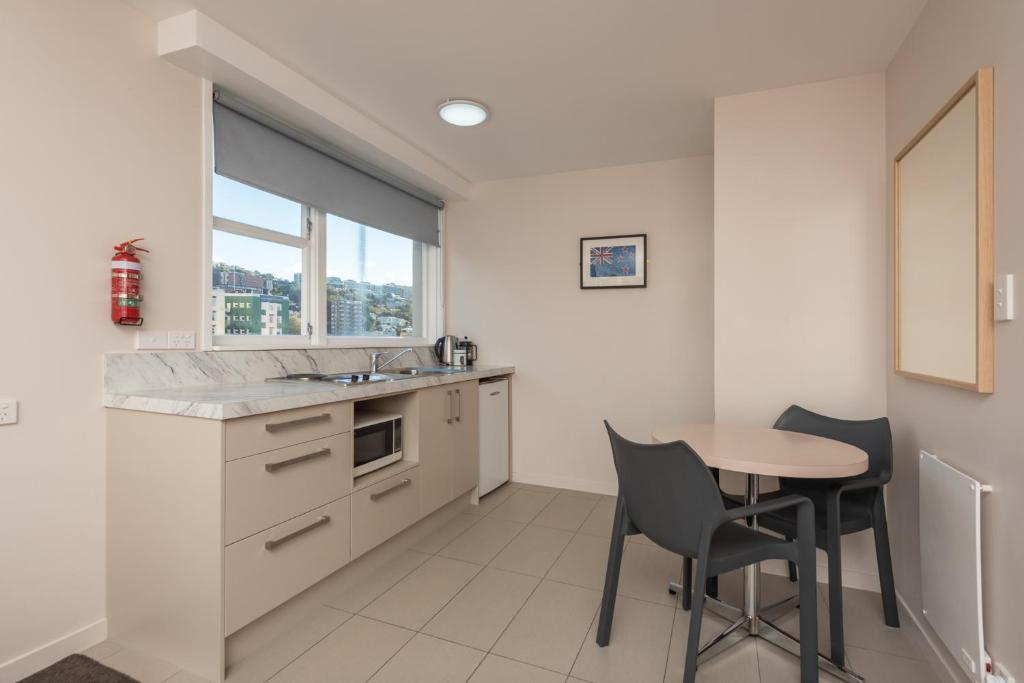 Capital View Motor Inn - Free Parking - Resim 21