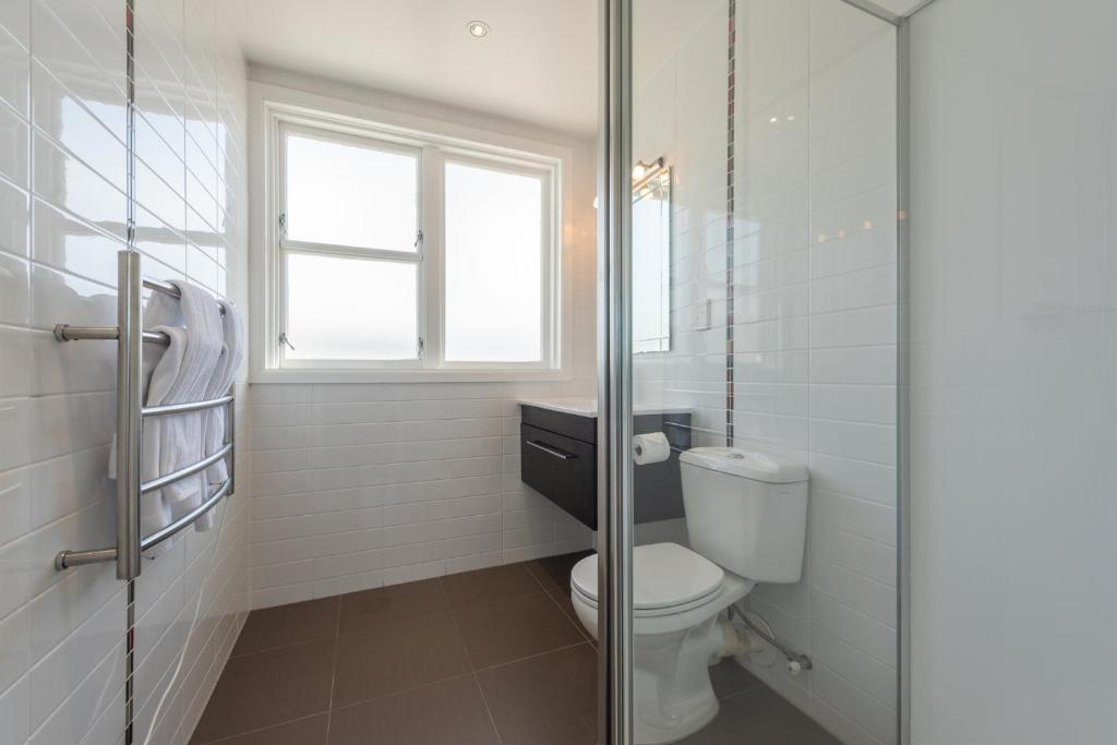 Capital View Motor Inn - Free Parking - Resim 40