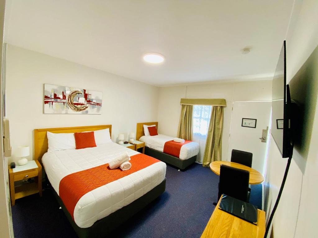 Colonial Lodge Motor Inn, Yass (updated prices 2024)