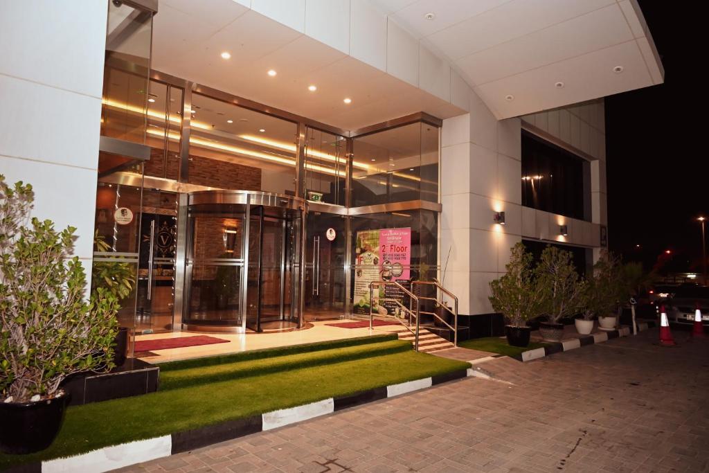 Zahrada ubytování V Hotel Fujairah