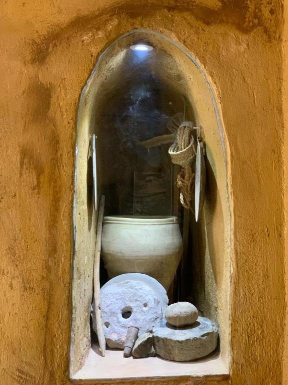 Fotografie z fotogalerie ubytování بيت النحوي التراثي _ Bait Al Nahwai v destinaci Al Hamra