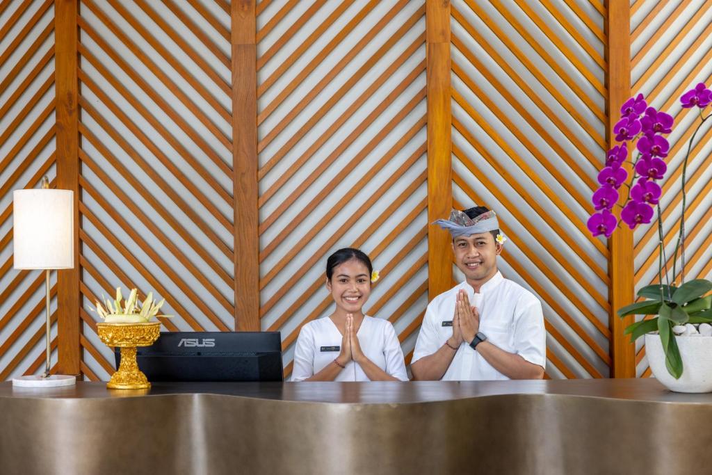 Členové personálu v ubytování The Hava Ubud A Pramana Experience