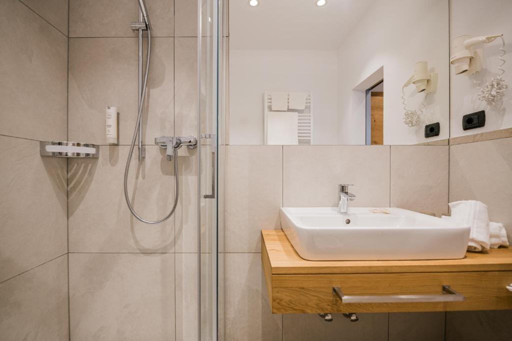 Koupelna v ubytování Hotel Laurin
