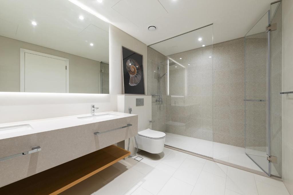 Koupelna v ubytování LUXSeaside/2BD/LaVie/JBR