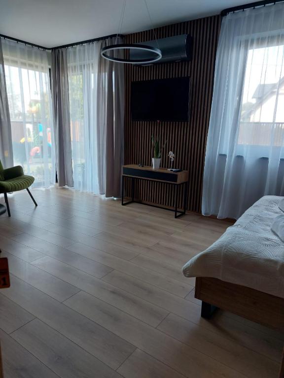 Apartamenty Złote Piaski, Basen, sauna,jacuzzi, rolmasażer - 8