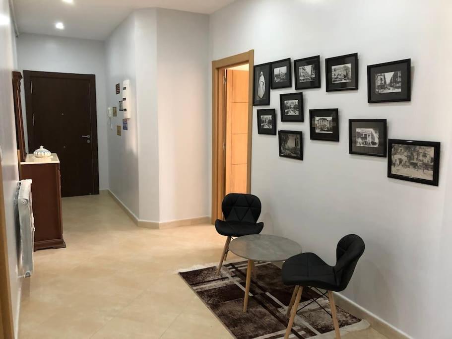 Gallery image of Appartement à Guembetta avec vue panoramique in Oran