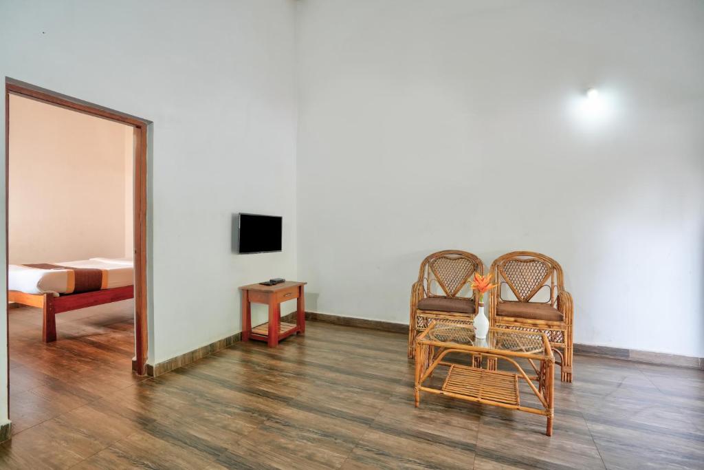 TV a/nebo společenská místnost v ubytování Casa De Royale - Anjuna