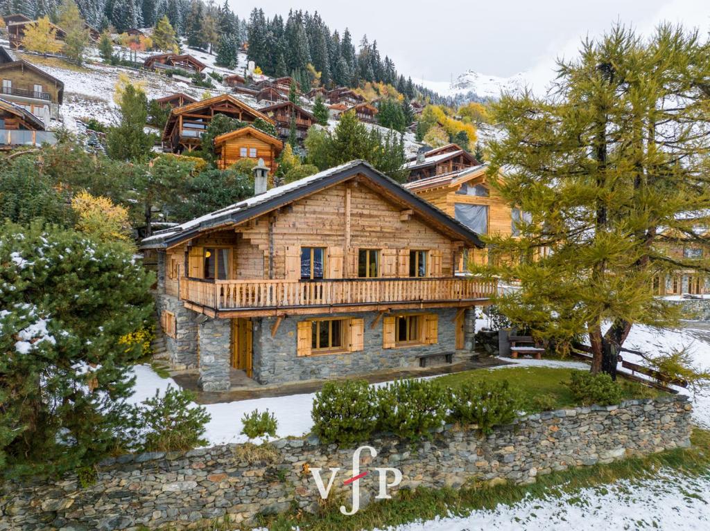 L'Alouvy Winter Dream Chalet for Family at Verbier