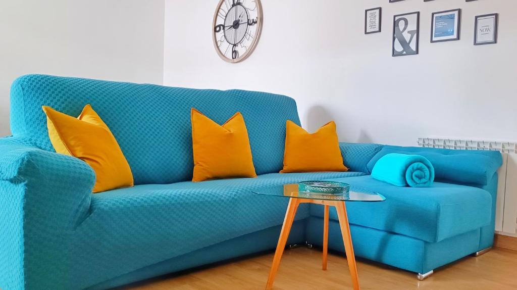 Część wypoczynkowa w obiekcie Ático Deluxe Granada, Parking gratis y Terraza
