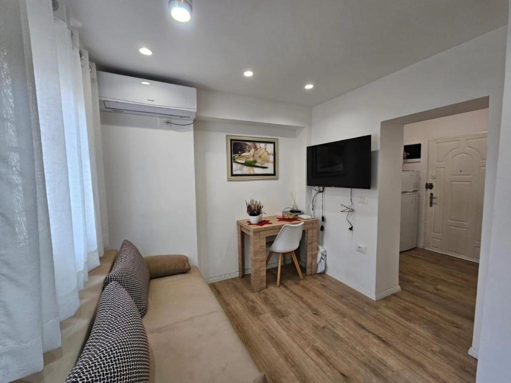 Alan Apartments Myslym Shyri Tirana - Image 5