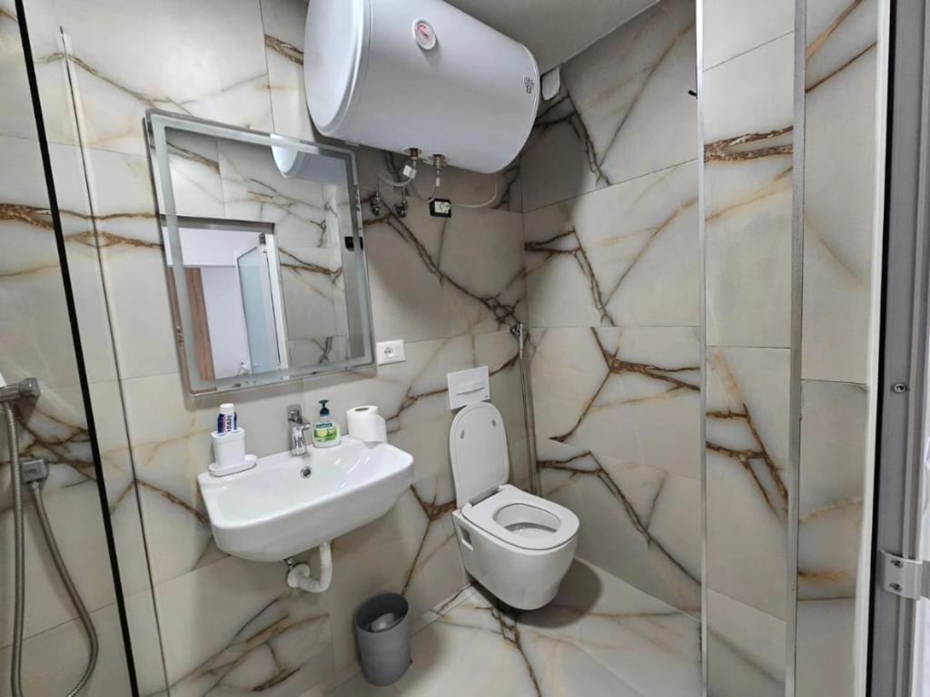 Alan Apartments Myslym Shyri Tirana - Image 7