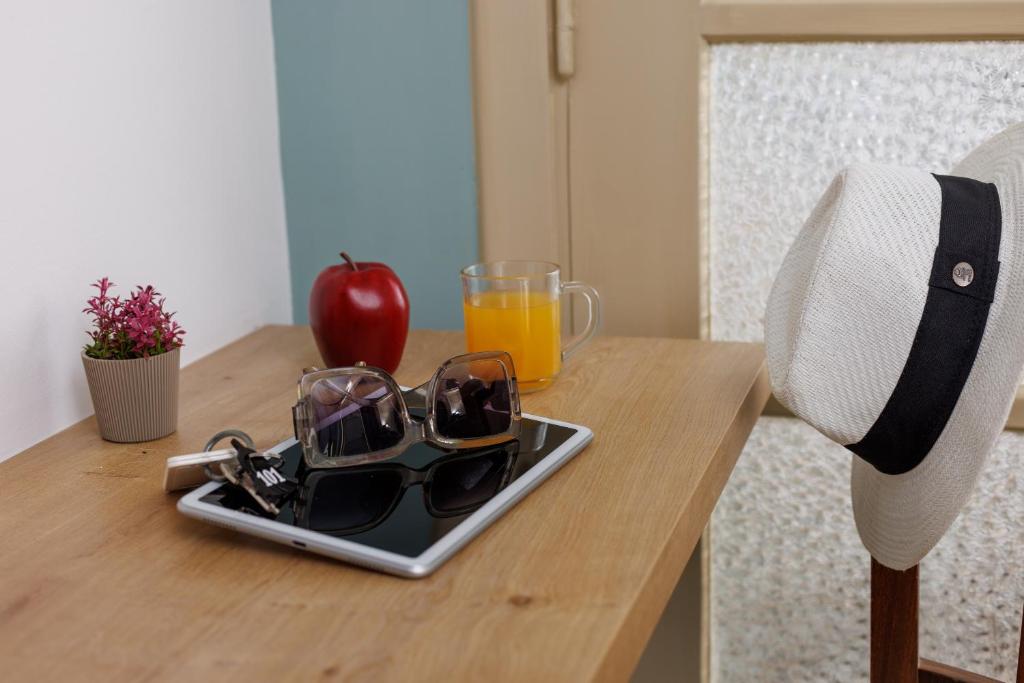 Cathedral Suites - 17