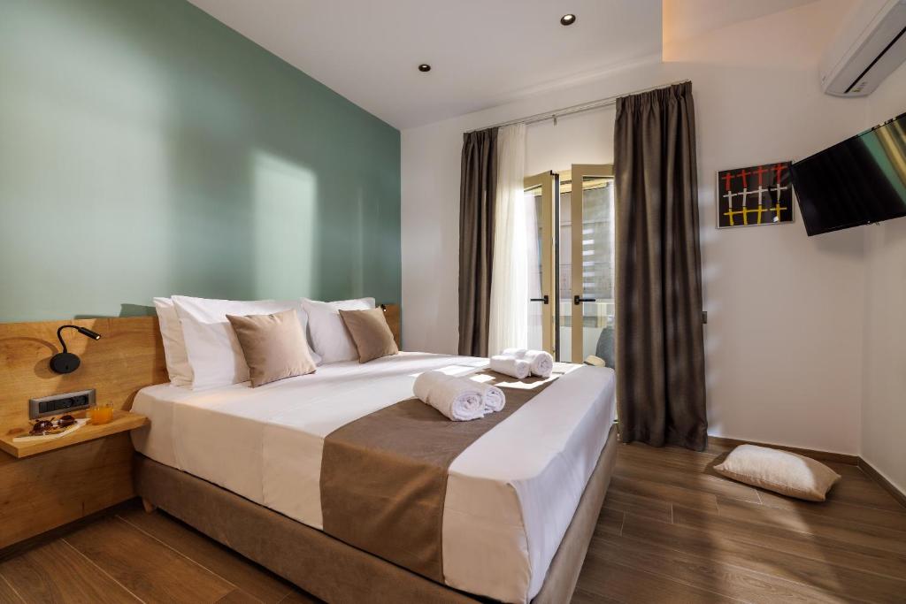 Cathedral Suites - 16