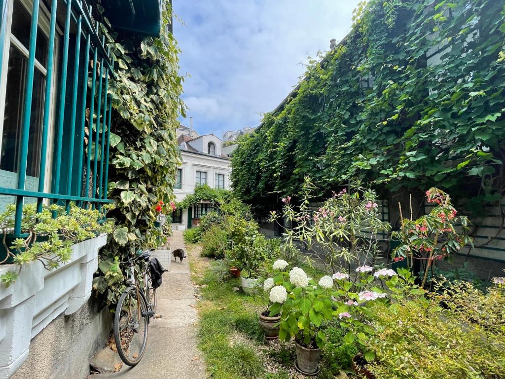 Fotografia z galérie ubytovania Artist House ; private courtyard, Paris center v Paríži