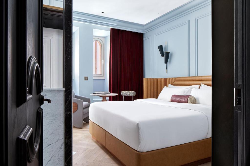 W Rome - 