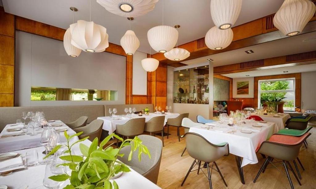 Restaurace v ubytování Das Eckert - Lifestyle Design Hotel & Fine Dining bei Basel (Grenzach)