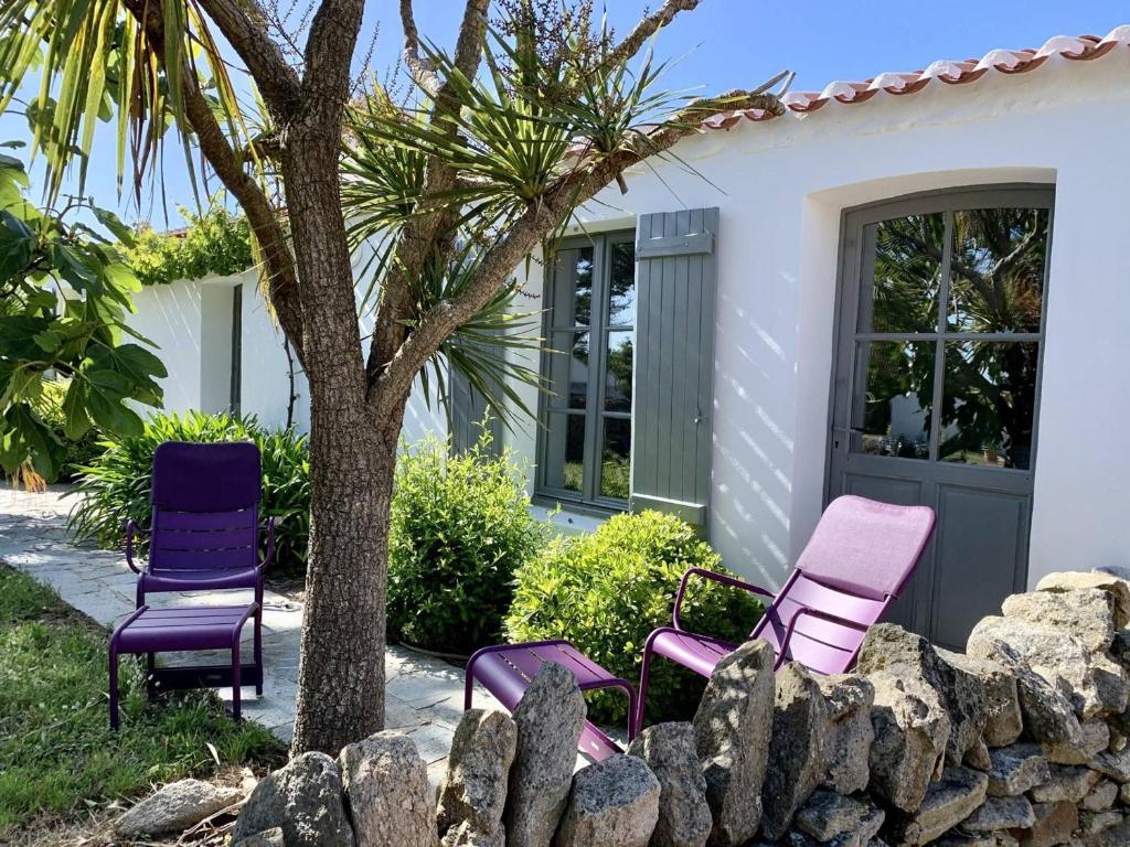Κήπος έξω από το Maison rénovée près plage, 6 couchages, terrasse, BBQ, parking, internet inclus - FR-1-224B-588