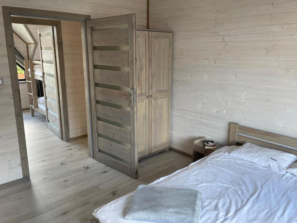 Postel nebo postele na pokoji v ubytování Amelia Resort