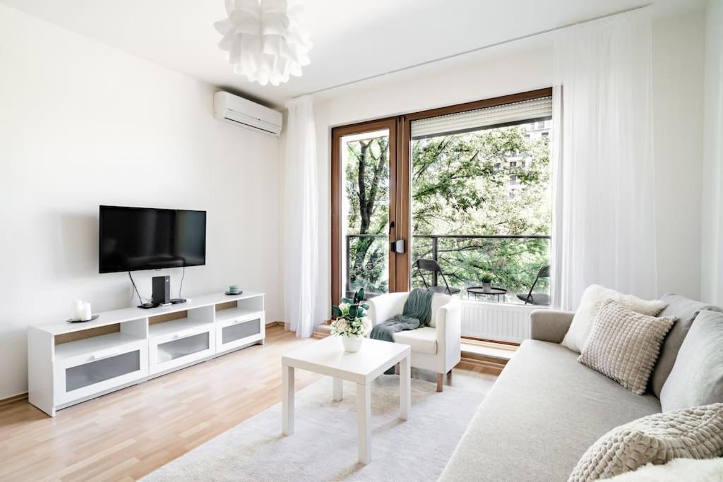 Panna Marina Apartment by NW 1138 Budapest, 11 Turóc utca kép - 1