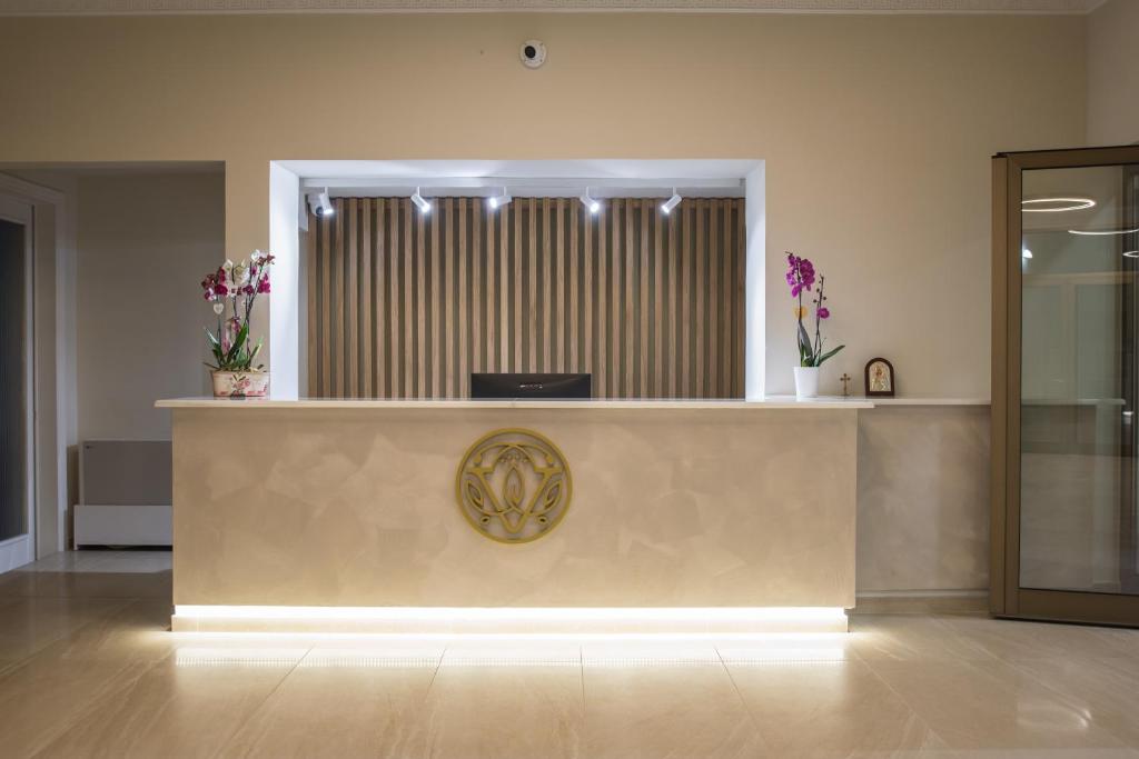 V Hotel Delphi大厅或接待区