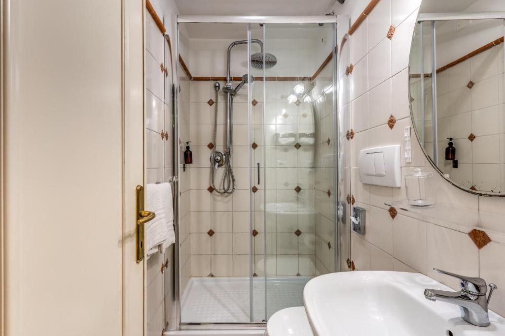 Hotel Emona Aquaeductus - Resim 8