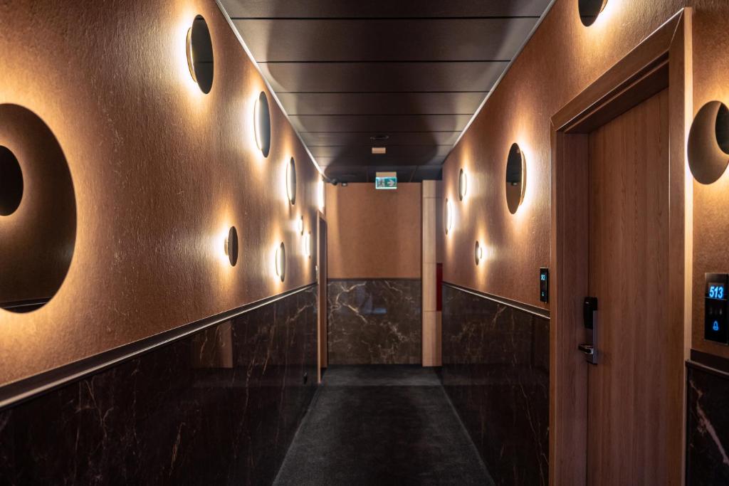 Art Suites Luxury Hotel - Resim 27