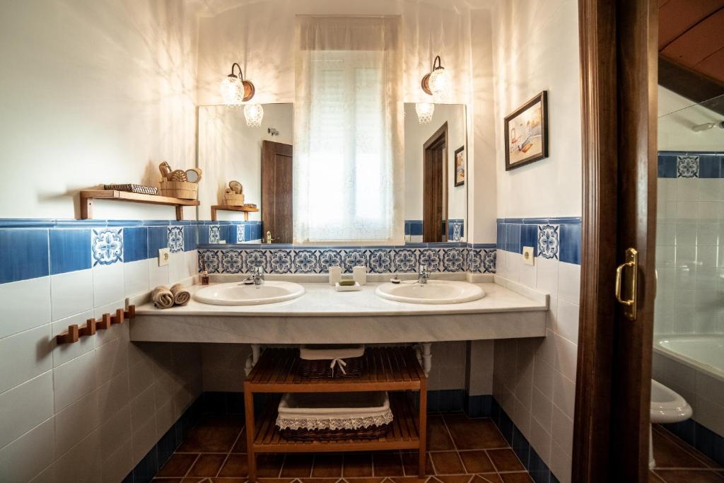 Koupelna v ubytování Casa el Refugio del Lago alojamiento rural