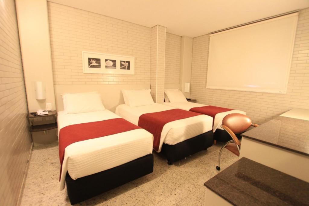  Hotel Confiance Batel