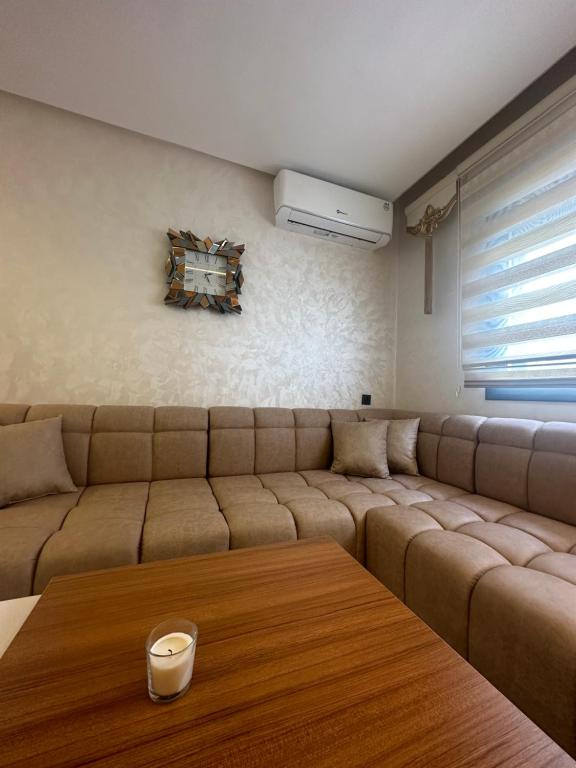 Posezení v ubytování Martil dream with private garage