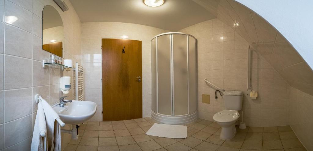 Klášter Hejnice - vzdělávací, konferenční a poutní dům - 18