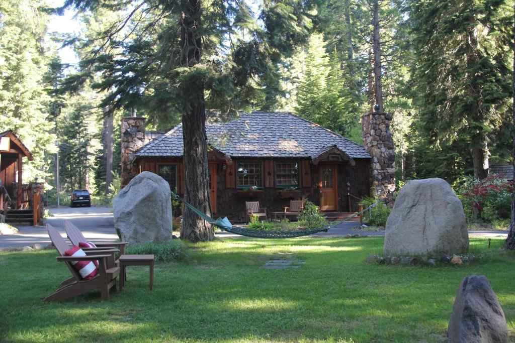 Zahrada ubytování Cottage Inn At Lake Tahoe