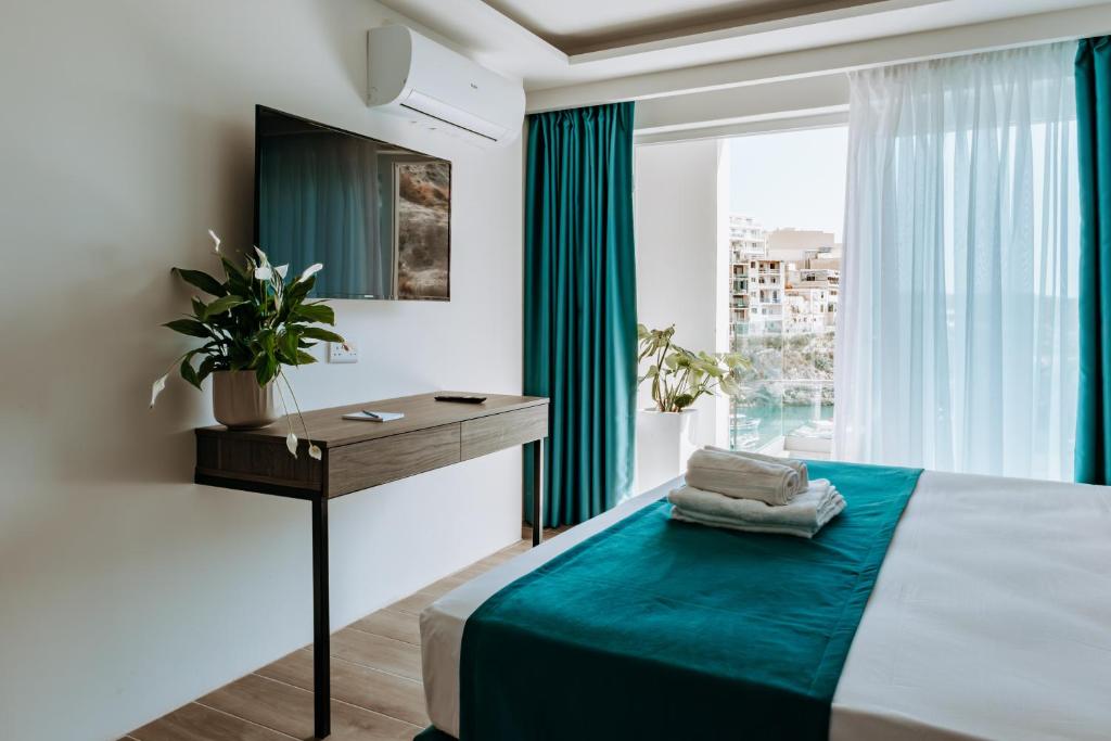 Blu Waters Boutique Hotel - 5