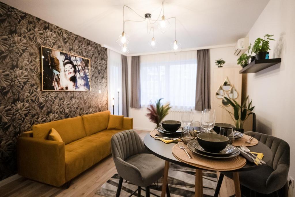 Moonlight Premium Central Apartment 1082 Budapest, 3 Kisfaludy utca kép - 1