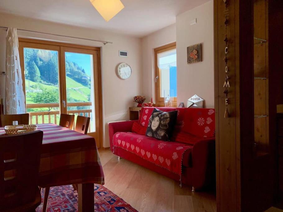 Χώρος καθιστικού στο Borhouse Piatta - Casa a Bormio con Solarium vista Alpi
