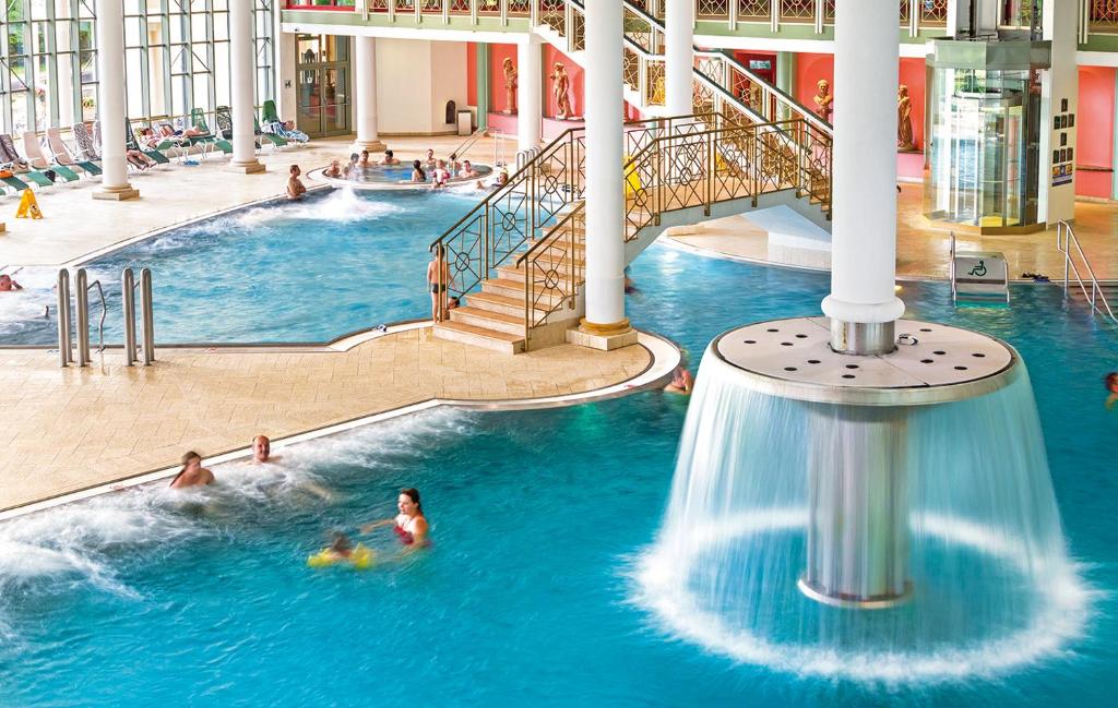 Bazén v ubytování Hotel Three Lilies inkl Aquaforum nebo v jeho okolí
