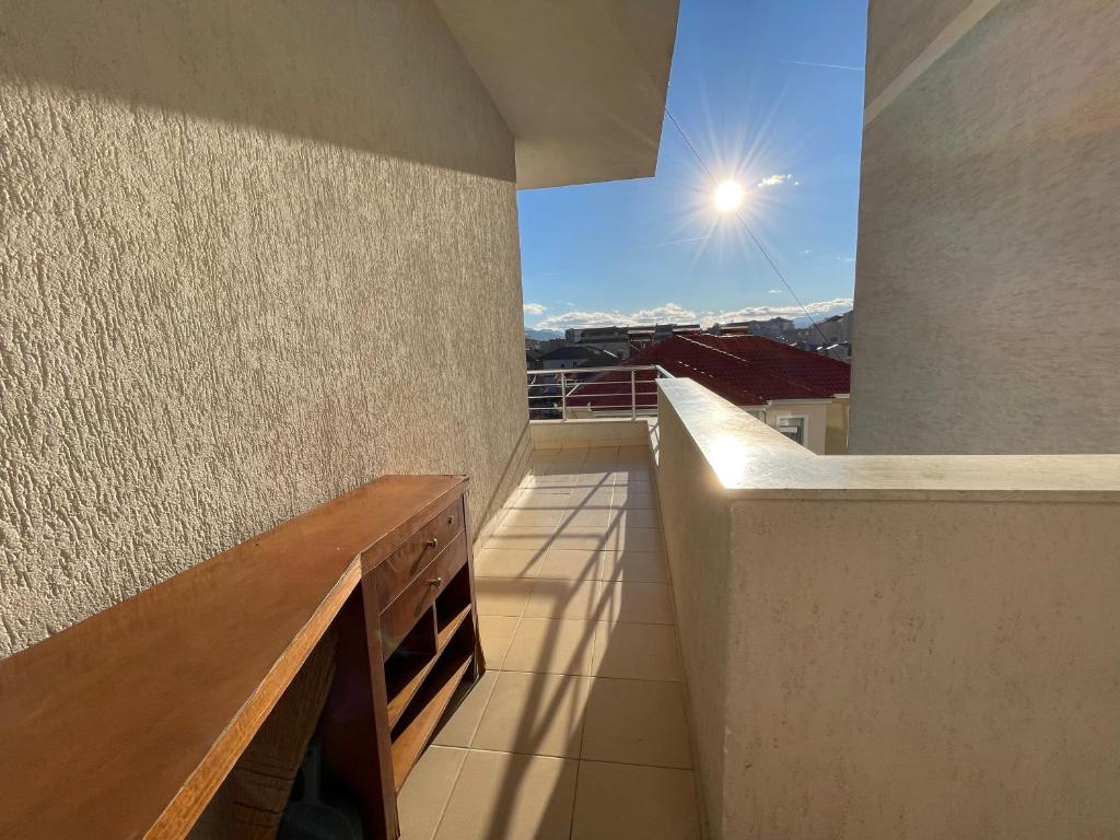 Fotografie z fotogalerie ubytování Downtown Apartment v destinaci Korçë