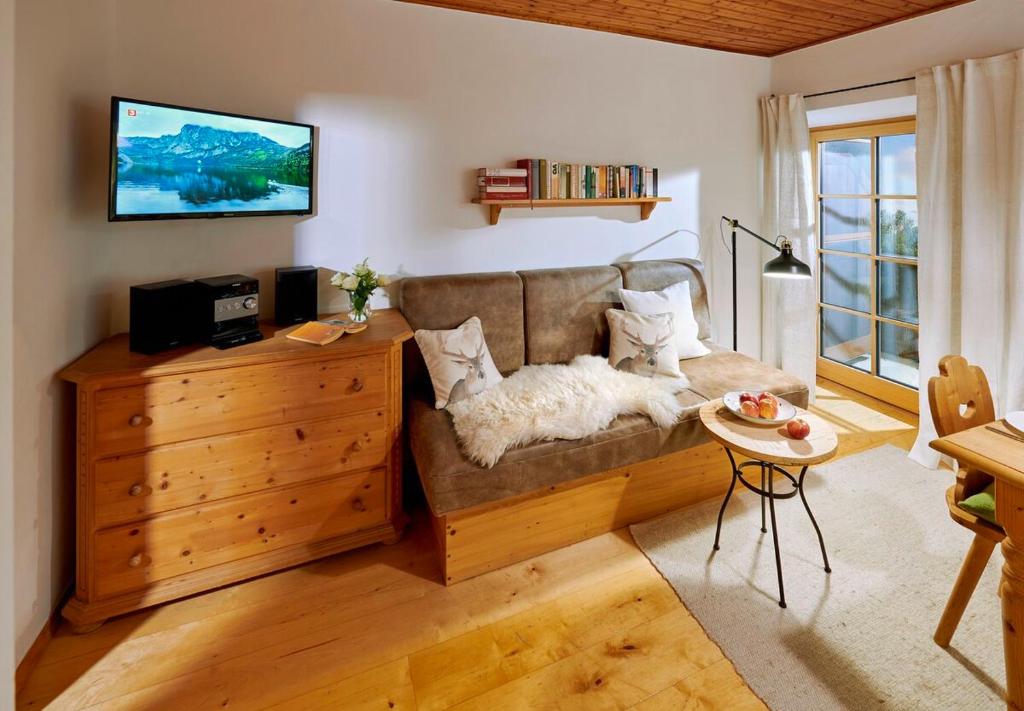Köllhof - Apartment Mit 2 Schlafzimmern Und Bergblick