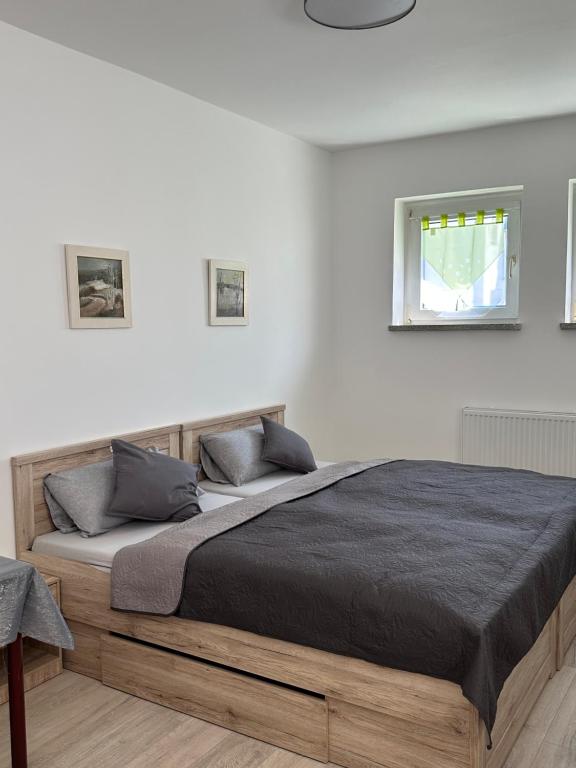Ein Zimmer Wohnung am Markt - Tweepersoonskamer