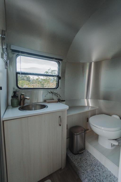 Koupelna v ubytování Le Alley Autocamp