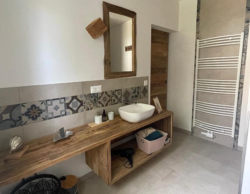 Koupelna v ubytování Arnfels Residences am Tor zur Südsteirischen Weinstraße