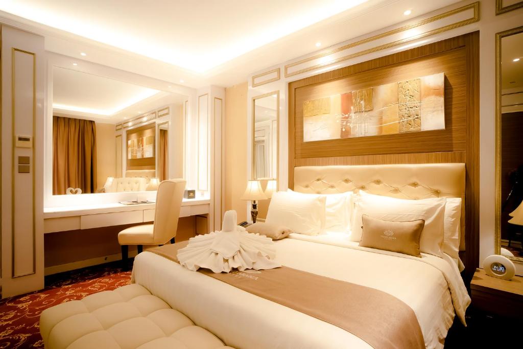 Portola Grand Arabia Hotel - キングスイート