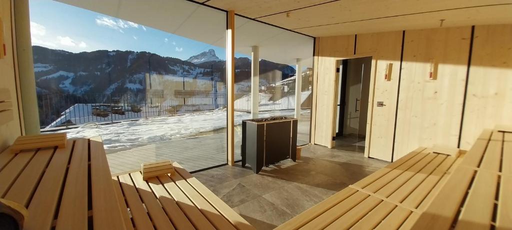 Nespecifikovaný výhled na hory nebo výhled na hory při pohledu z hotelu