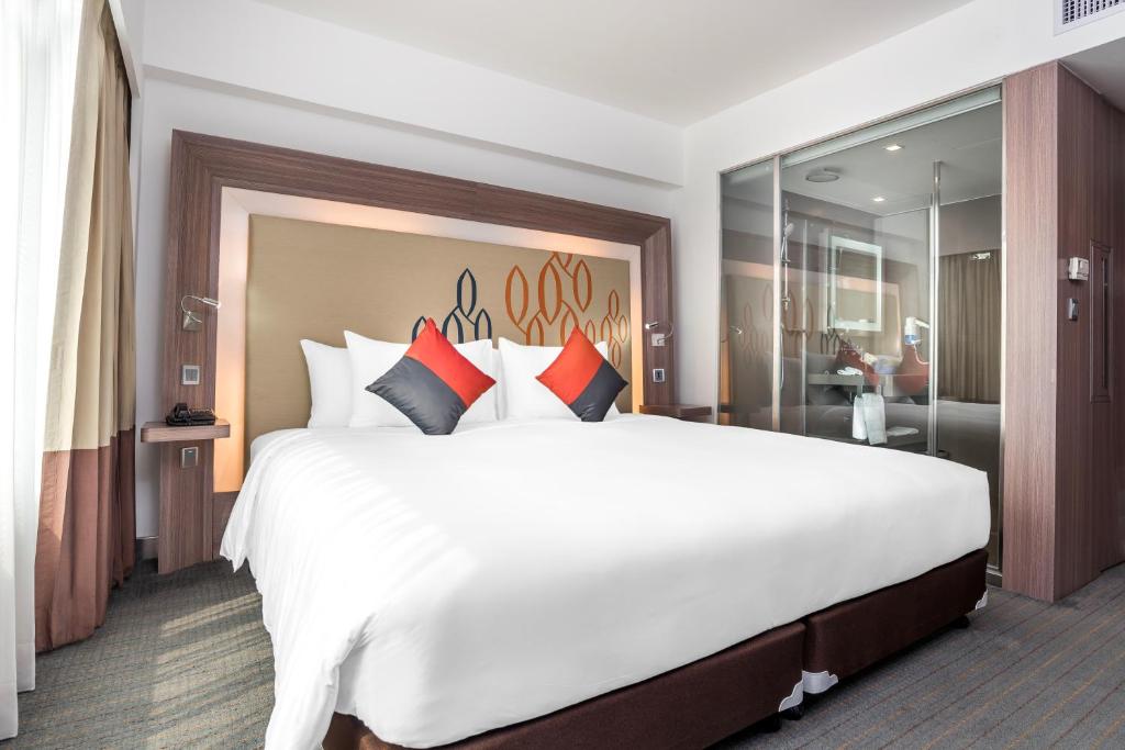 Hilton Garden Inn Bangkok Silom - Resim 27