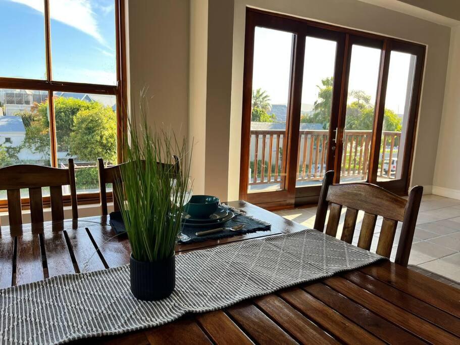 Right in the heart of Knysna, Knysna (updated prices 2025)