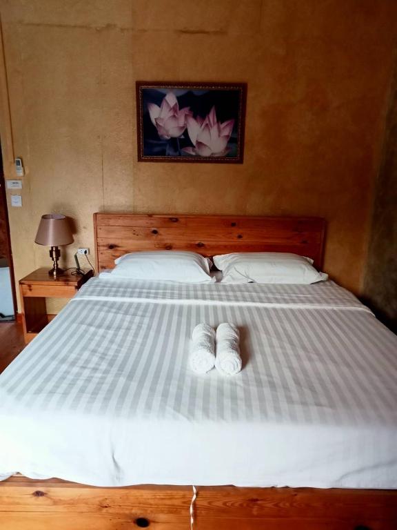 Postel nebo postele na pokoji v ubytování Suannamphukradueng &Suansook Resort