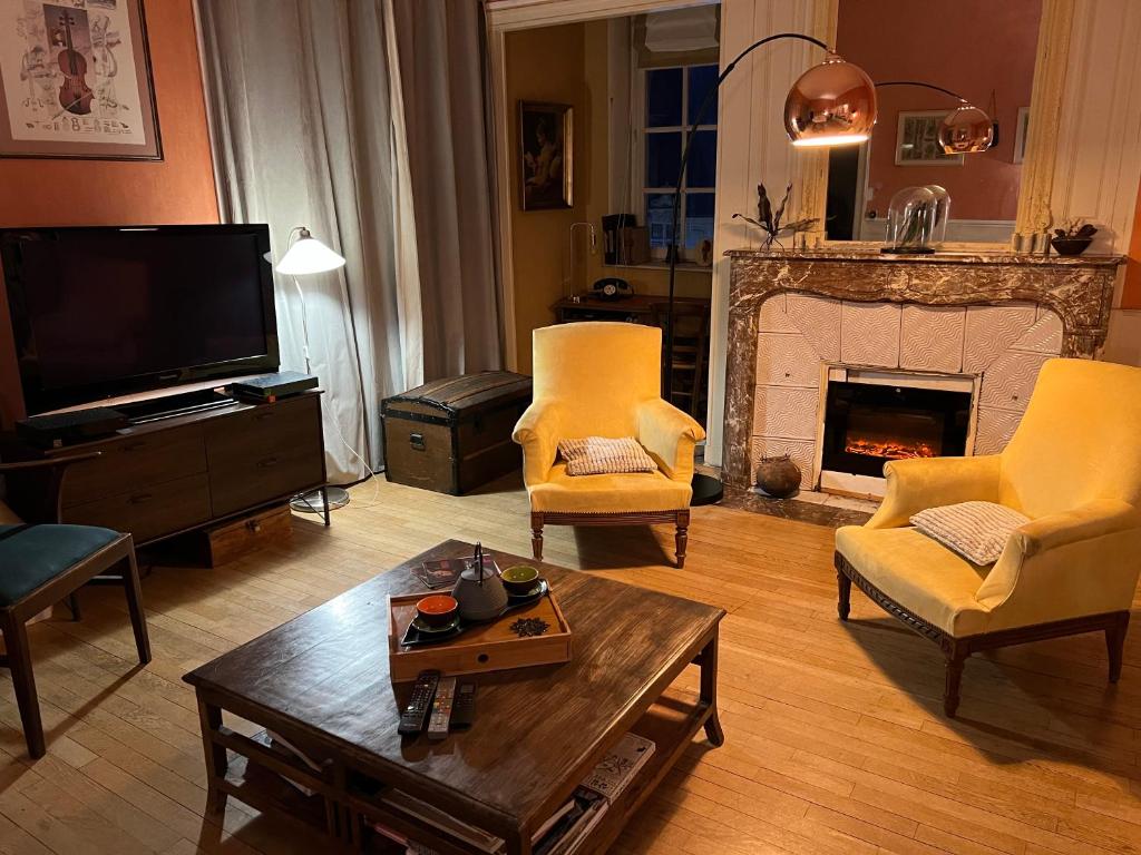 La Lodge Victoria -Vieille Ville & Pépinière -50m2 - Departamento