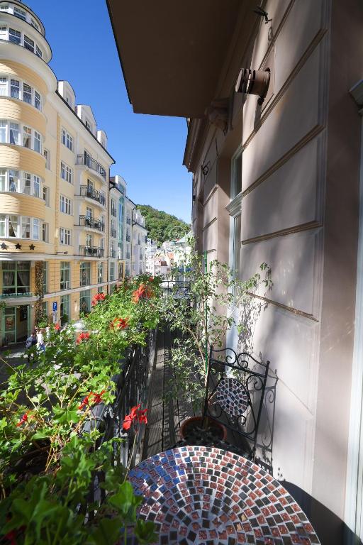 Boutique Hotel Ambiente ****+ - Resim 13