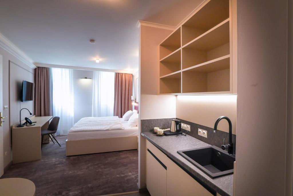 Boutique Hotel Ambiente ****+ - Resim 18