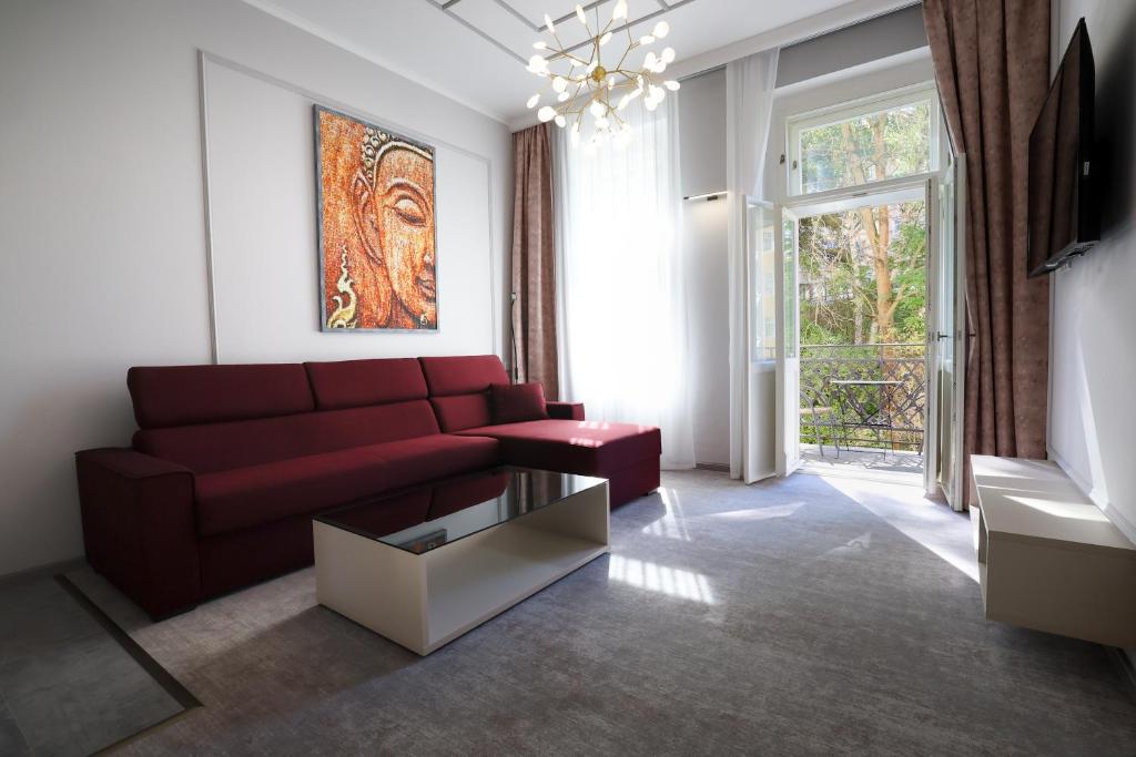 Boutique Hotel Ambiente ****+ - Resim 5